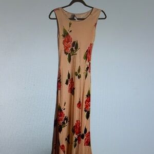 Vintage Peach Floral Maxi Dress